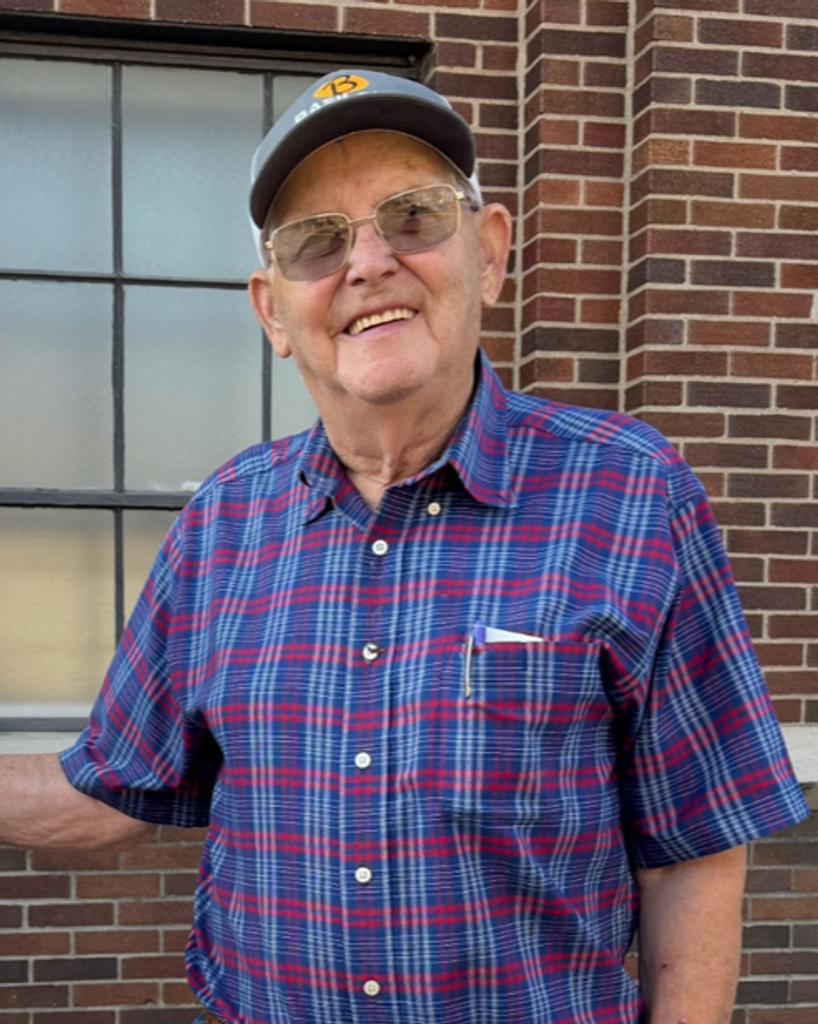 William "Bill" Denzil Claycomb