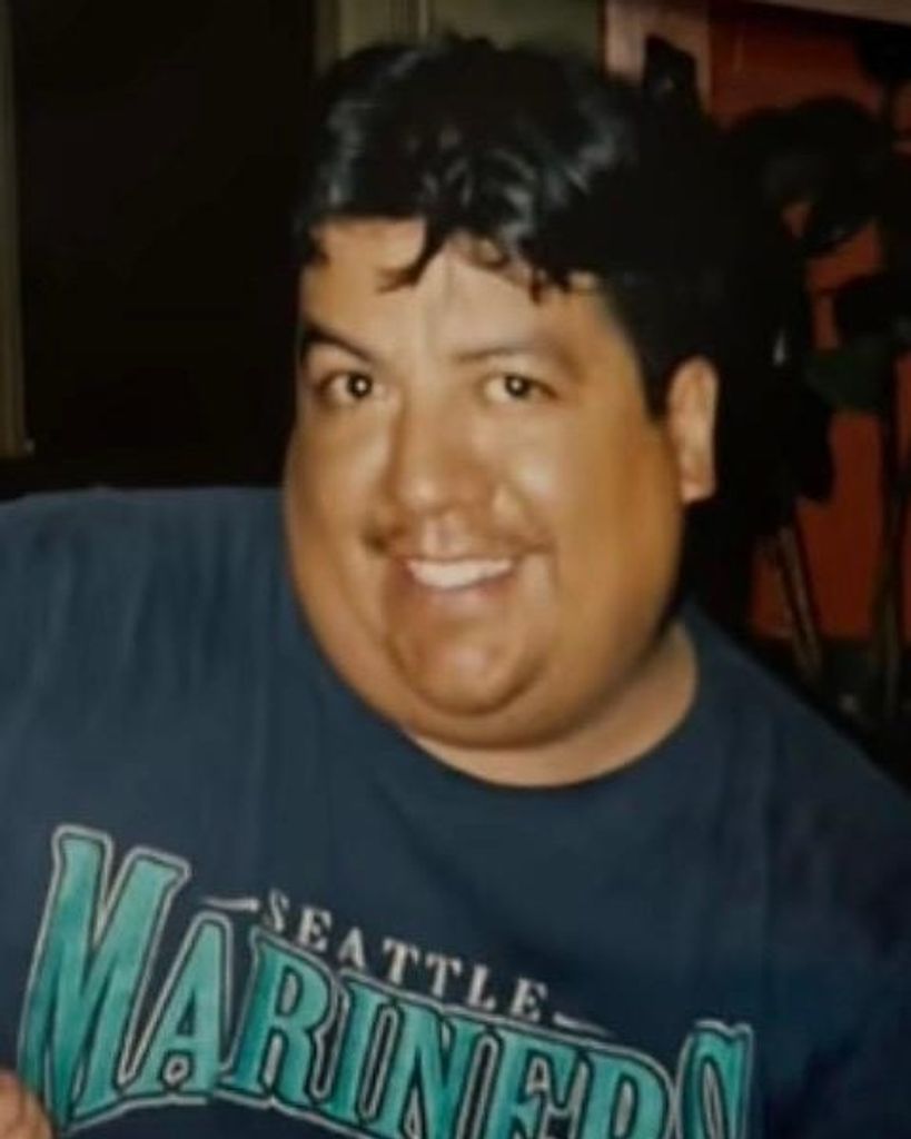 Martin Casillas Profile Photo