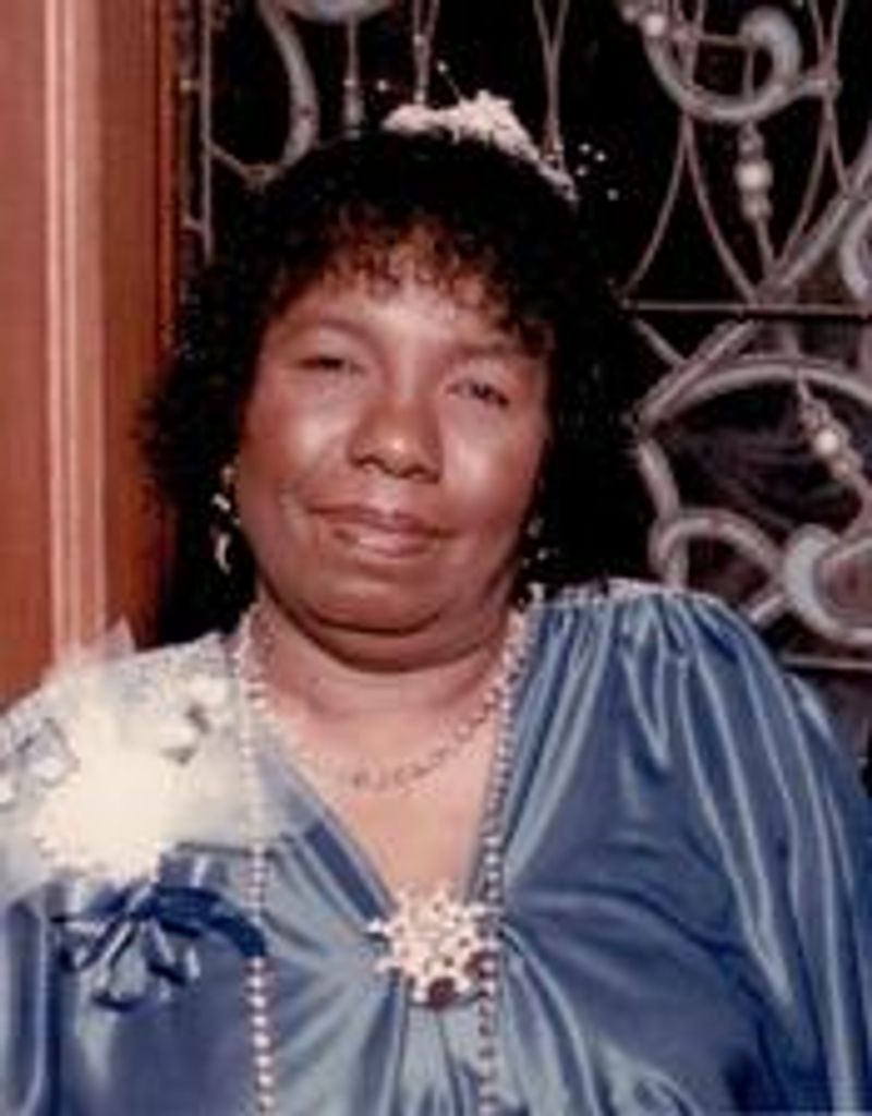 Nellie Hython Profile Photo