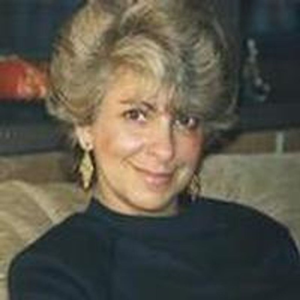 Diana R. Reis Profile Photo