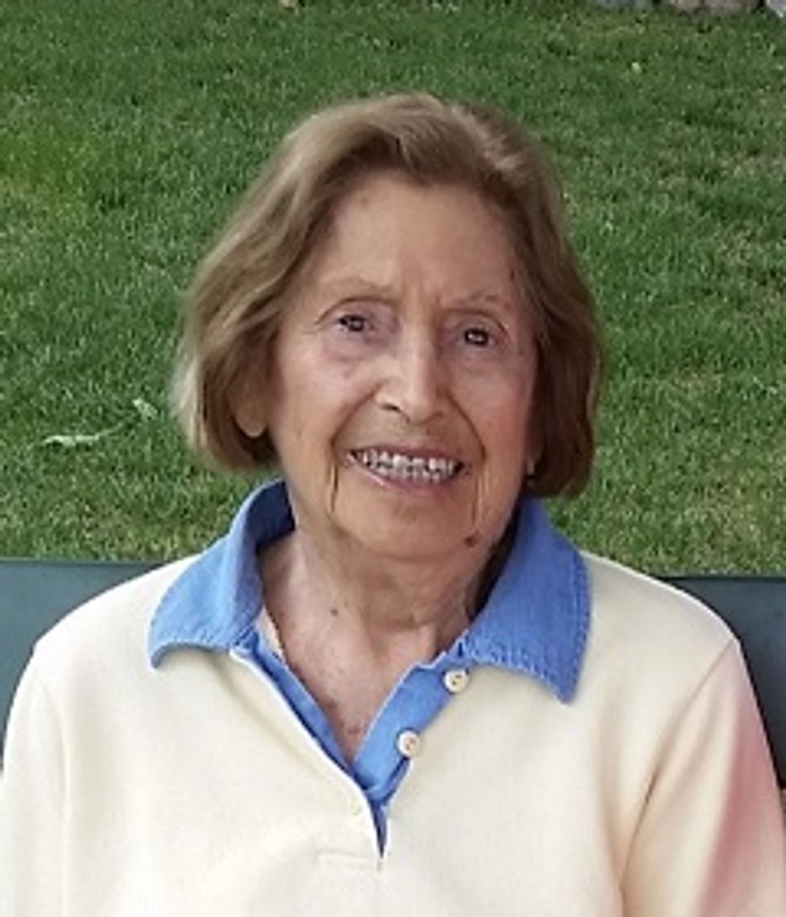 Carmen L. (Huelsbeck)  Fritsch