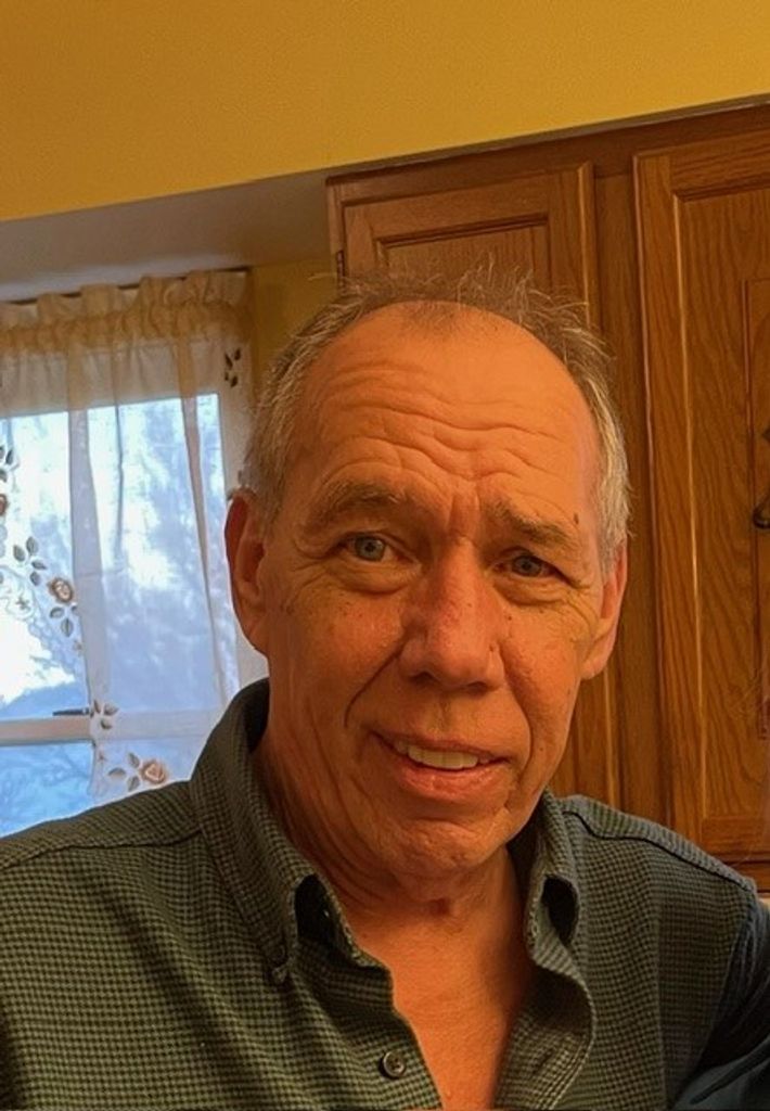 Robert L. Fisher (Mick)