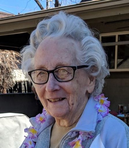 Elizabeth Davis Chestnut Profile Photo