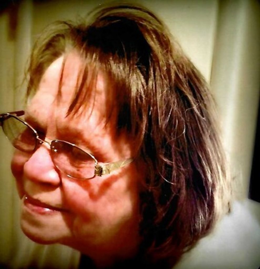 Shirley Yvonne White