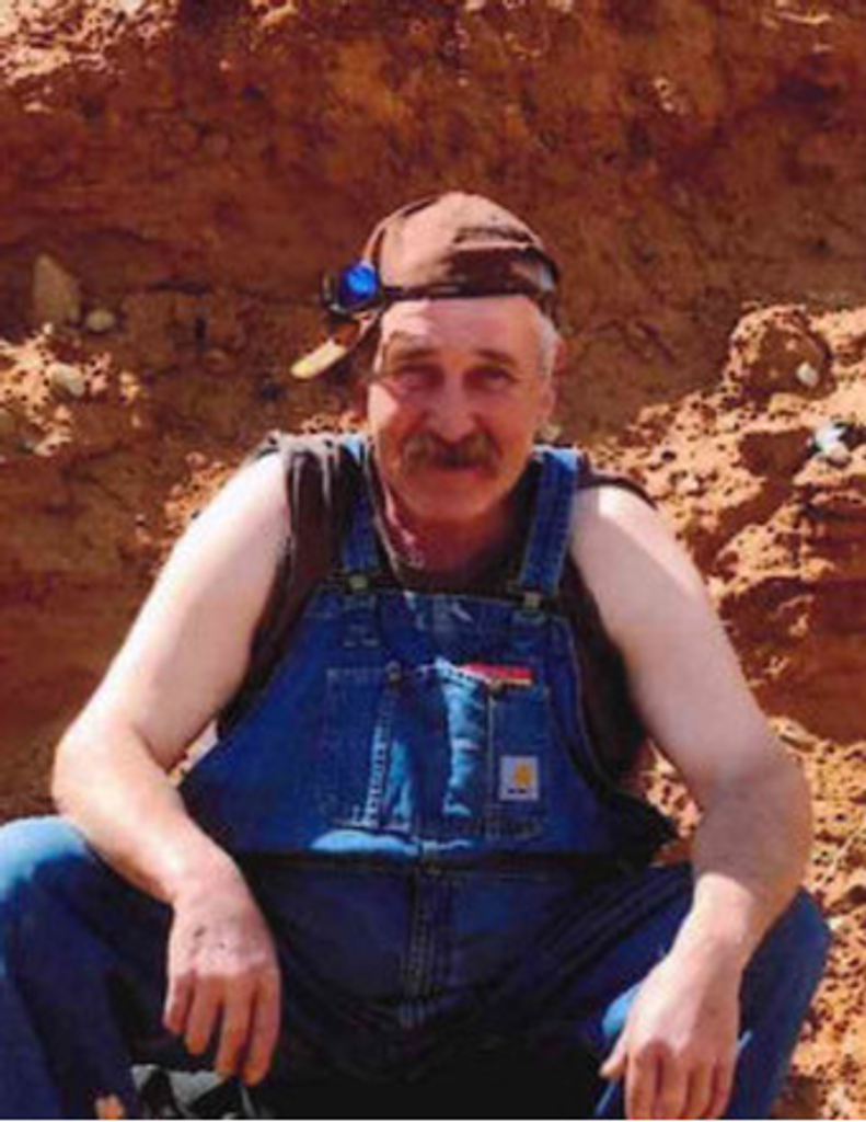 Charles     "Charlie" Dan Bagley Profile Photo