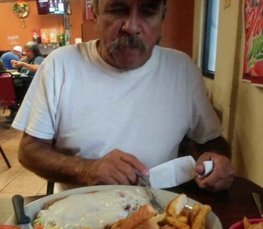 Ricardo H Davila photo gallery thumbnail 27 of 76
