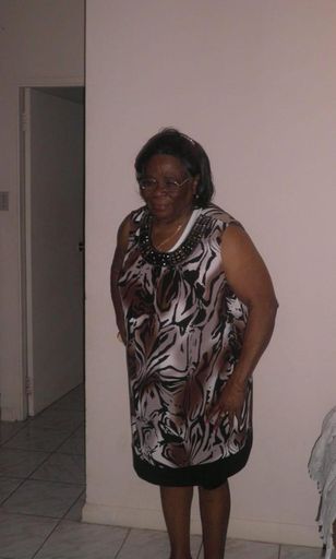 Iona Johnson photo gallery thumbnail 1 of 1
