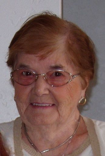 Beatrice Sandra "Sandy" Plesz Profile Photo