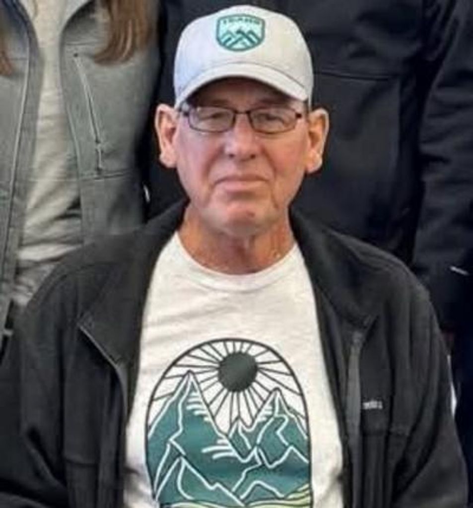 Lyndon Bruce Davidson Profile Photo