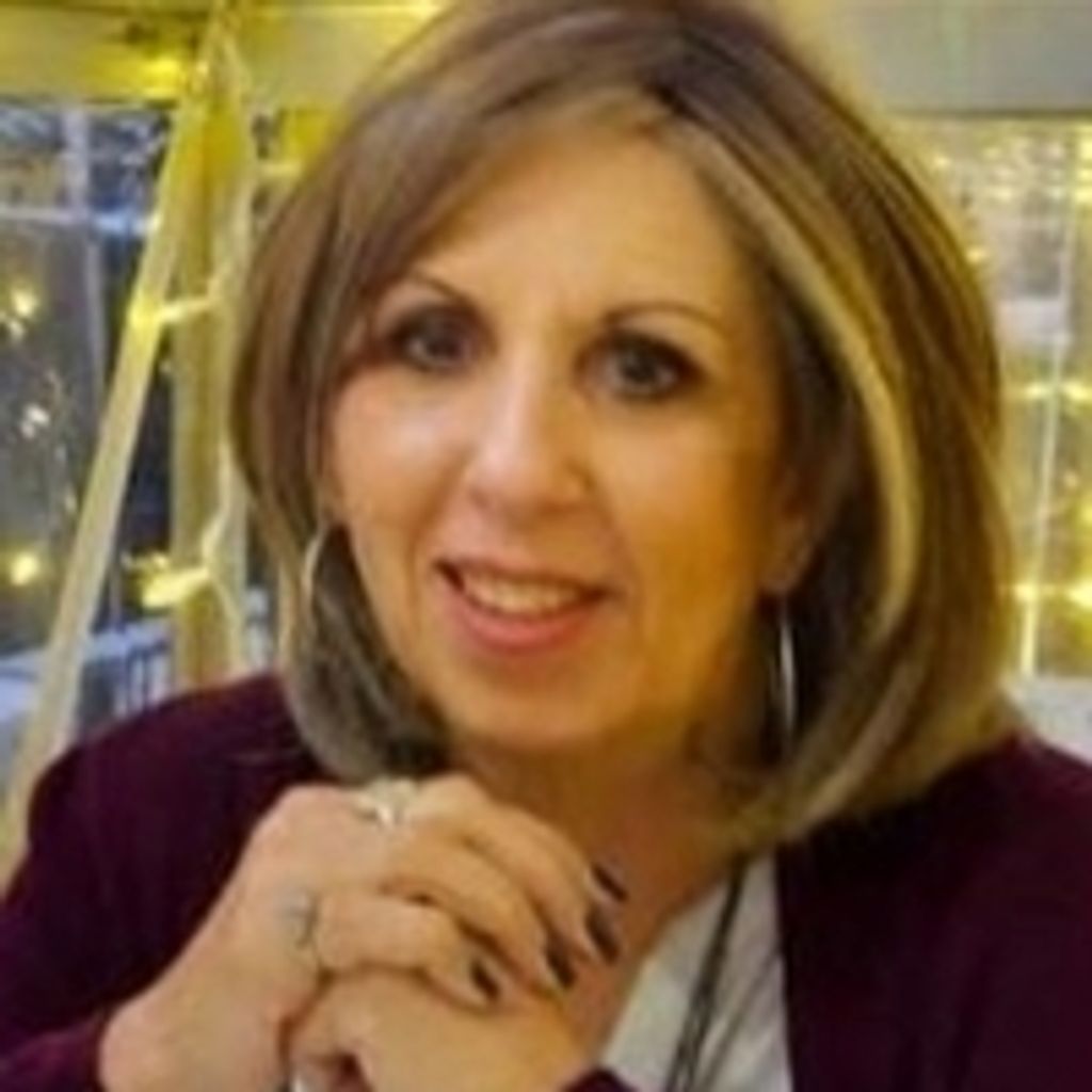 Shelly Lynne Trochemenko