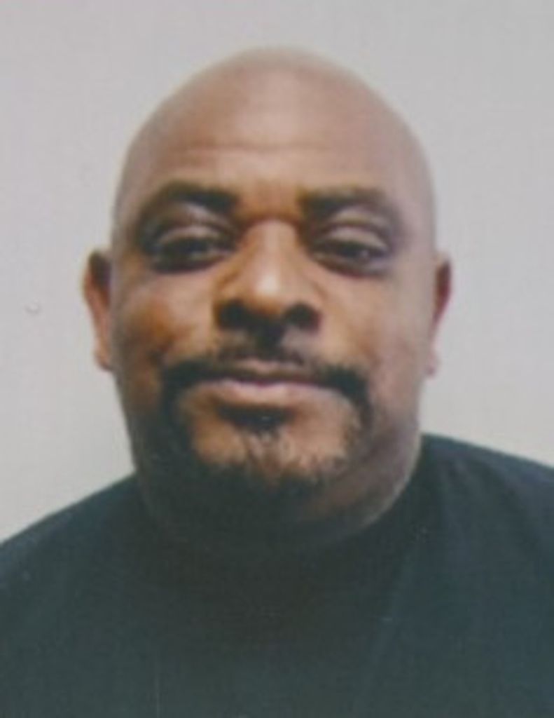 Michael Deshun Barber Profile Photo