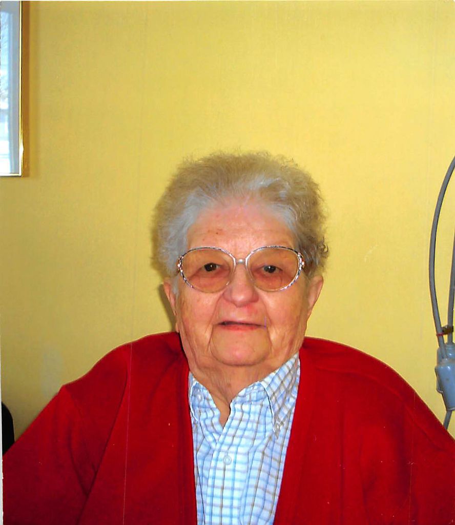 Lorraine Olson