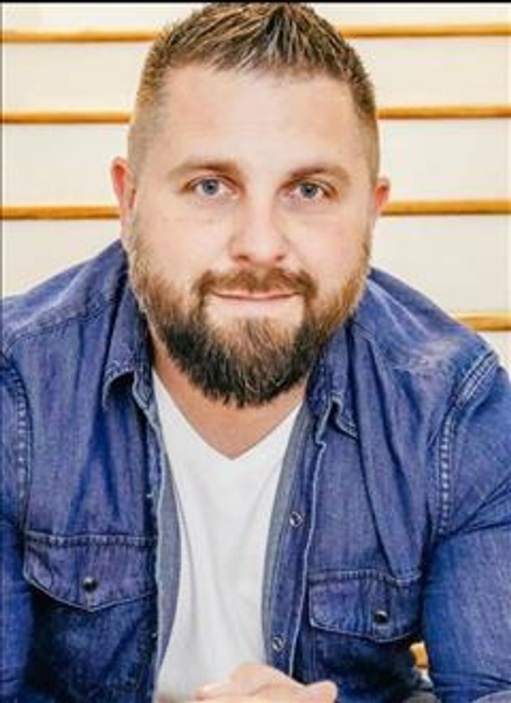 Douglas Kai Rich Profile Photo