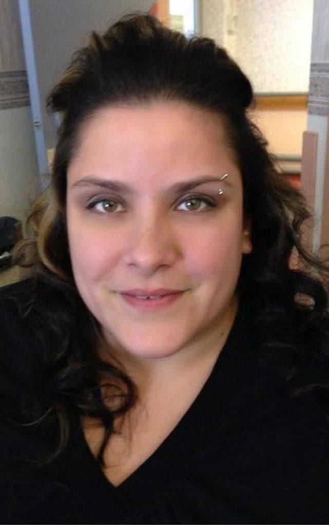 Amanda Elizabeth Jacobs Profile Photo