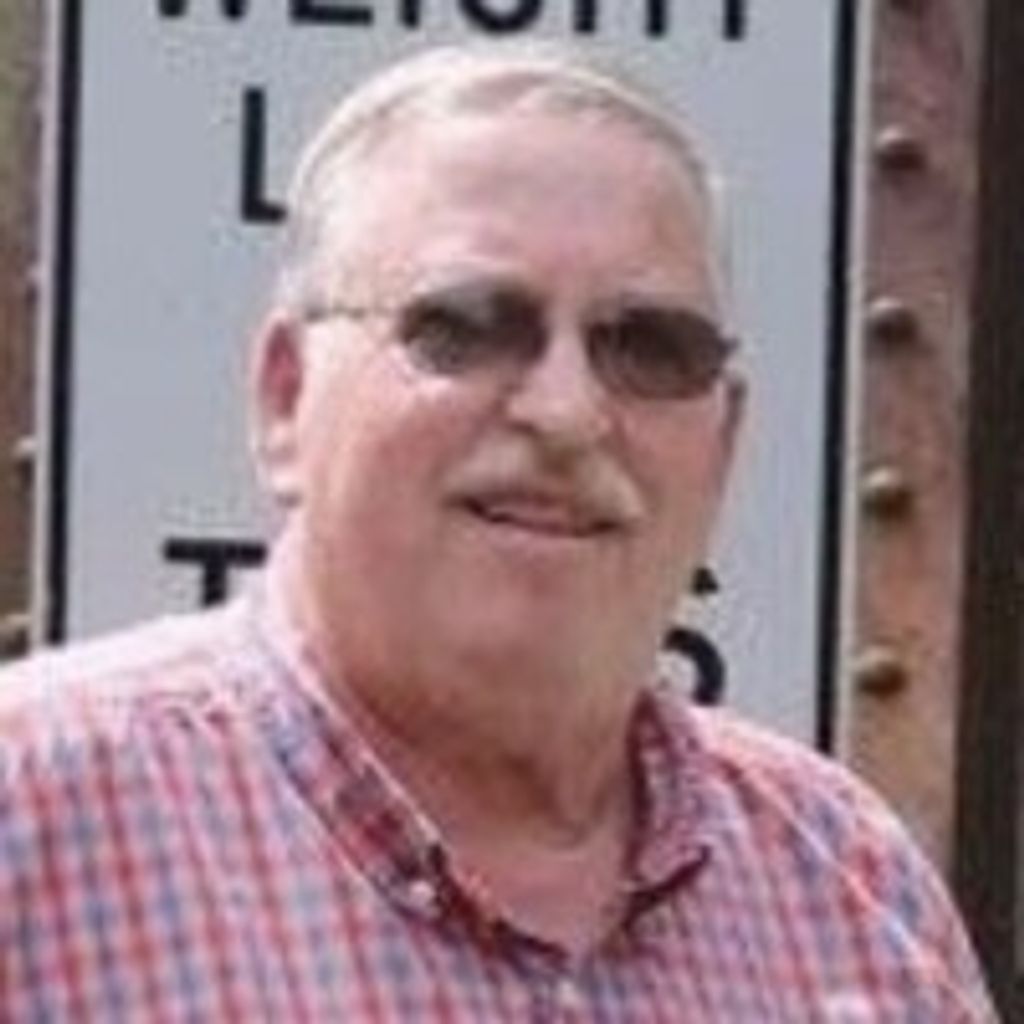 Dennis "Moose" Ray Metz