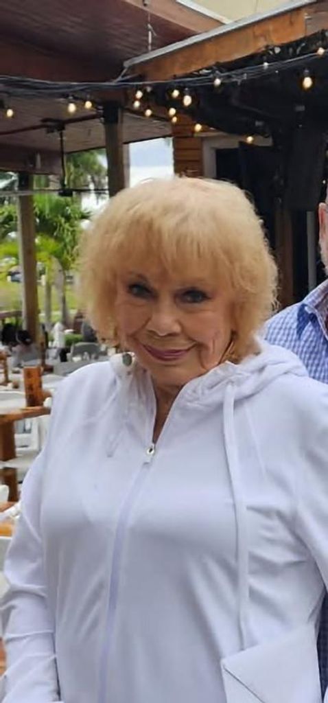 Beverly Louise Farkas Profile Photo