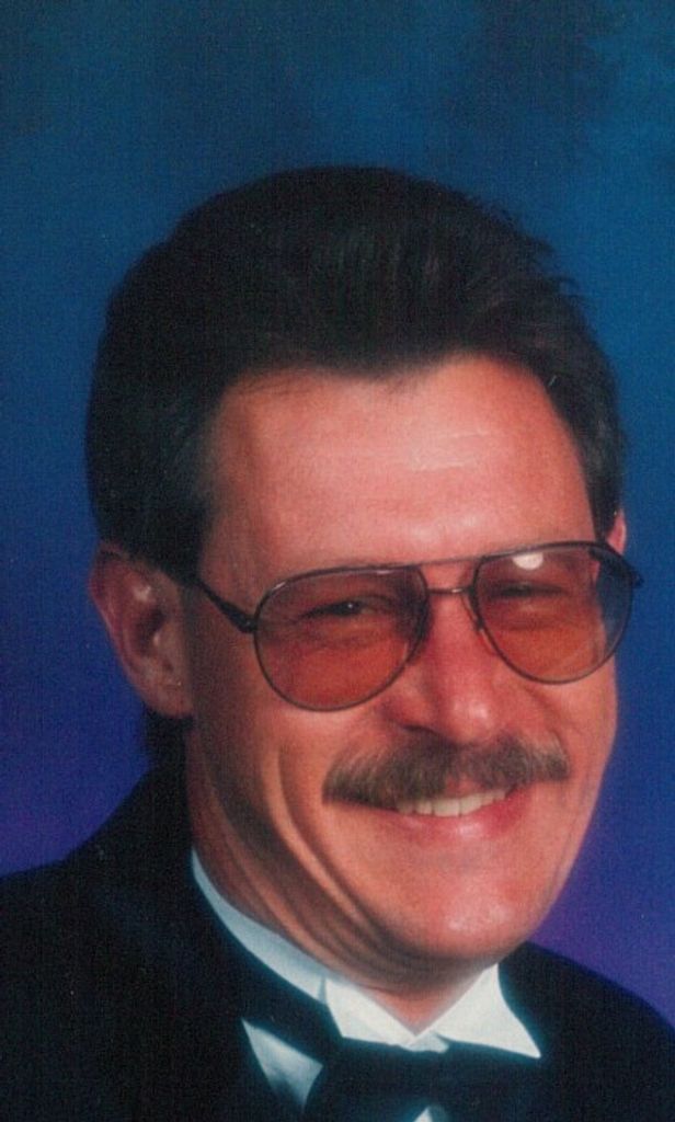 Thomas D Maikoff