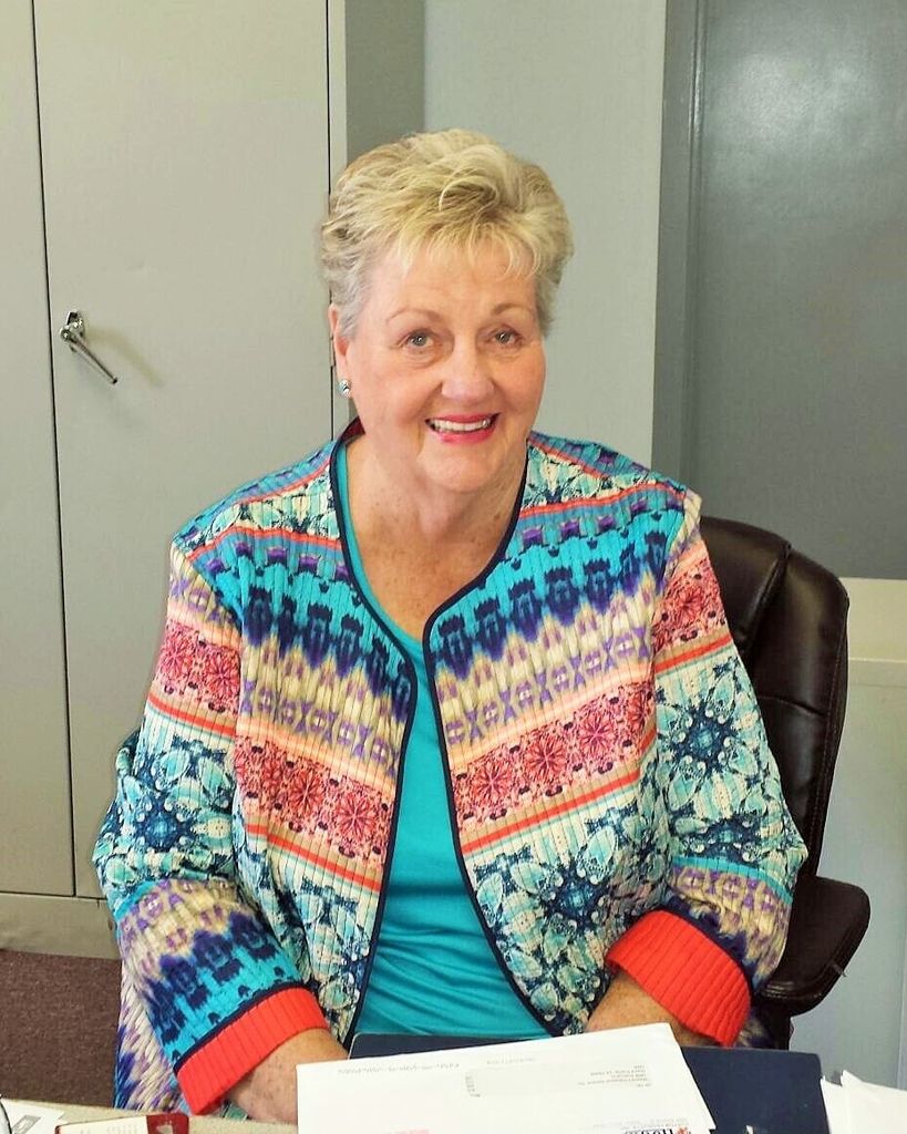 Carolyn Garrett