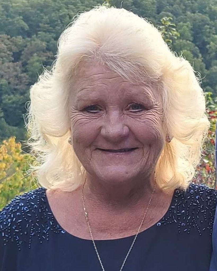 Mary Mallett Profile Photo