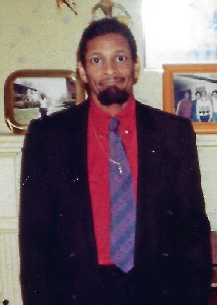 Robert Louis Hardy Sr