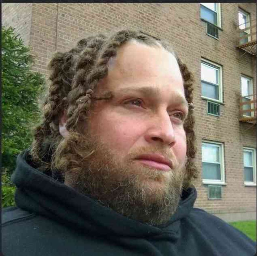 Harold Perez Profile Photo