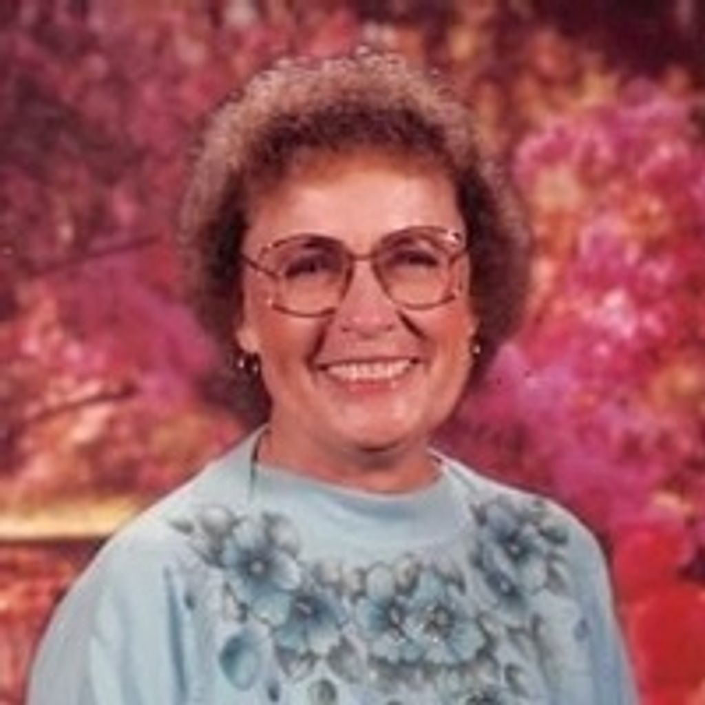 Lillian 'Vi' Holmes