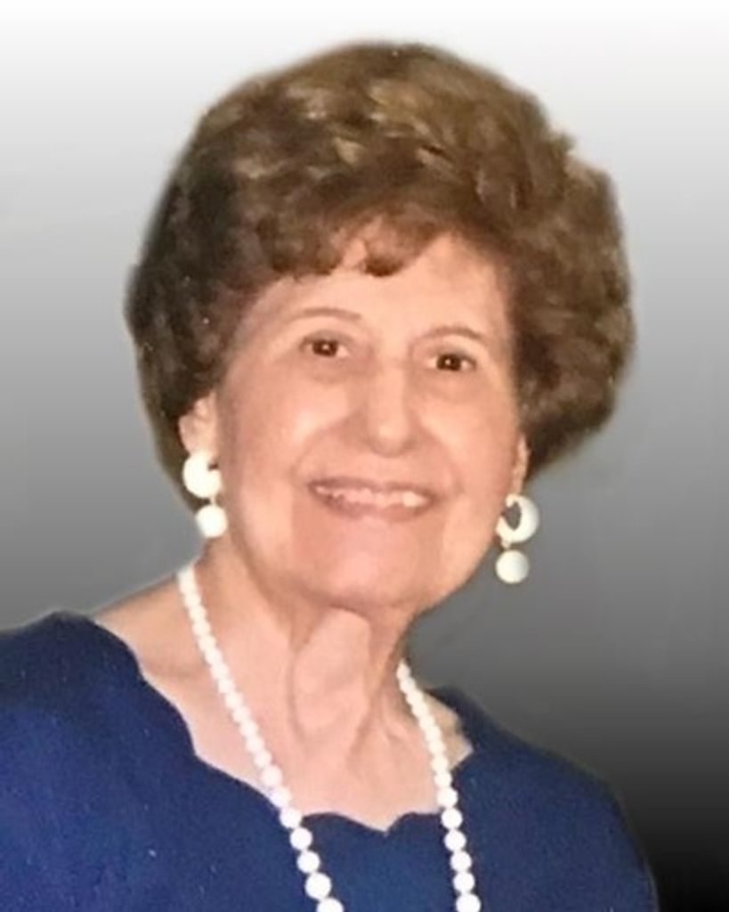 Elizabeth (Cascio) Smiroldo
