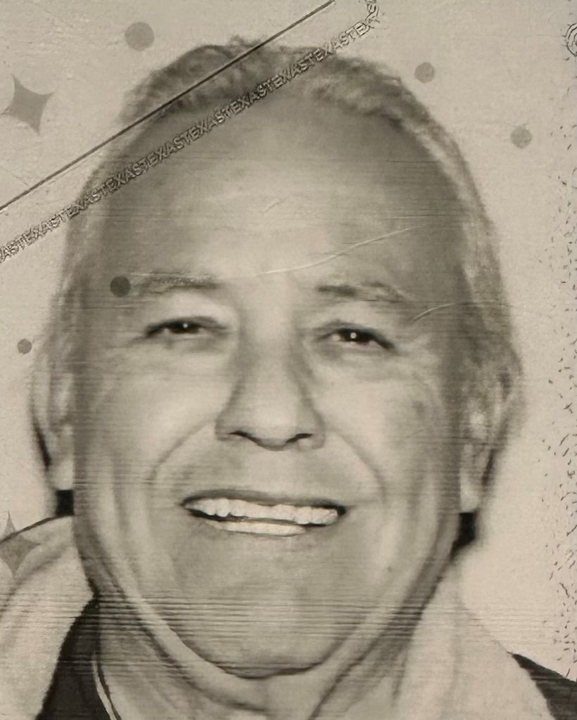 Roberto Villalobos Profile Photo