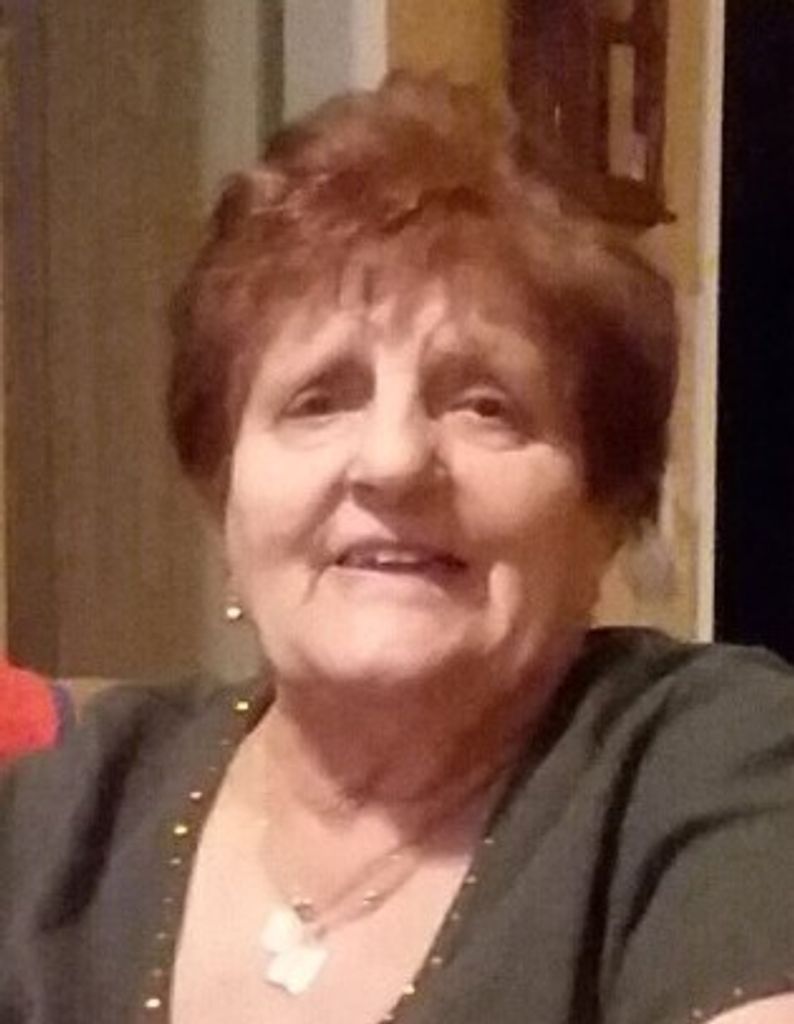 Maria F. (Dos Santos)  Vidinha Profile Photo