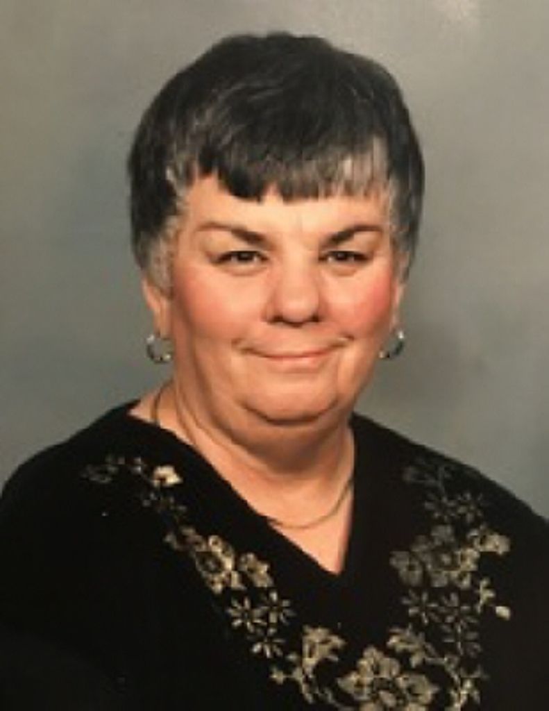 Paula  Dianne Aycox (Bentley)