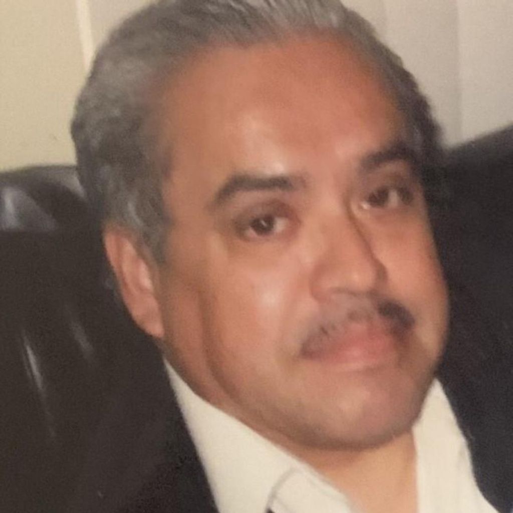 Ramon T Hernandez Profile Photo