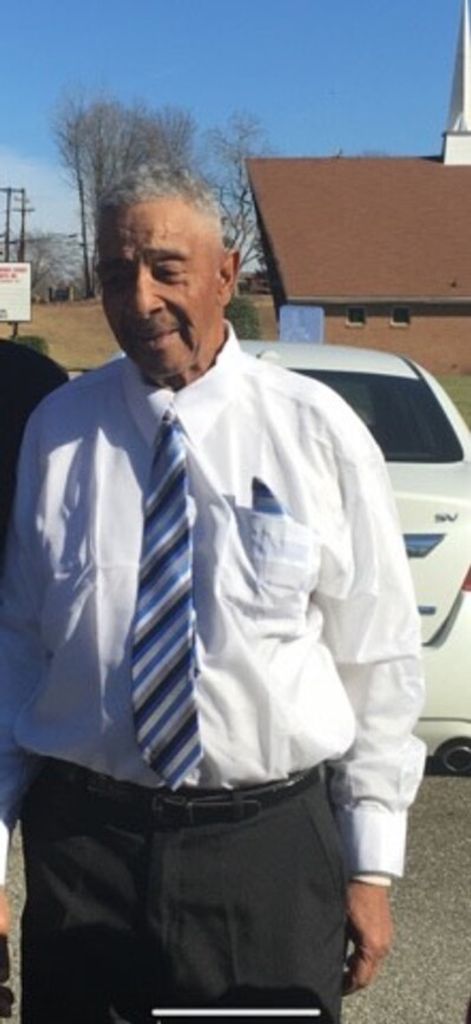 Tommy Pearson Profile Photo