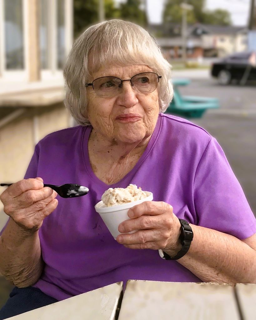 Jean Livengood Reavis Profile Photo
