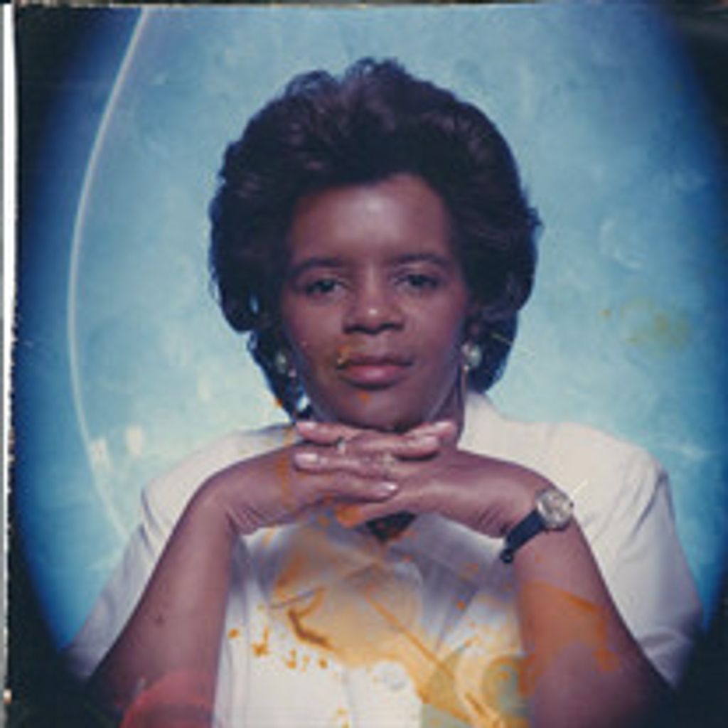 Mrs. Dorothy Naomi Holder
