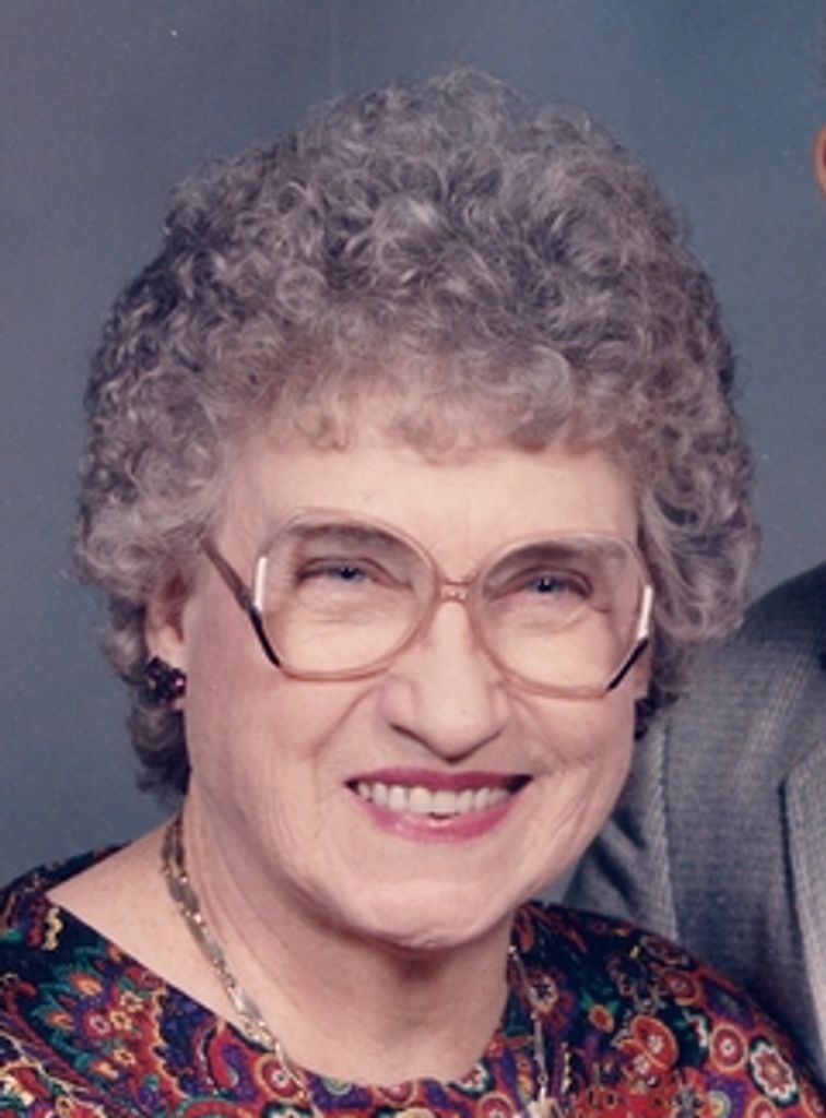 Helen (Moore)  Walton