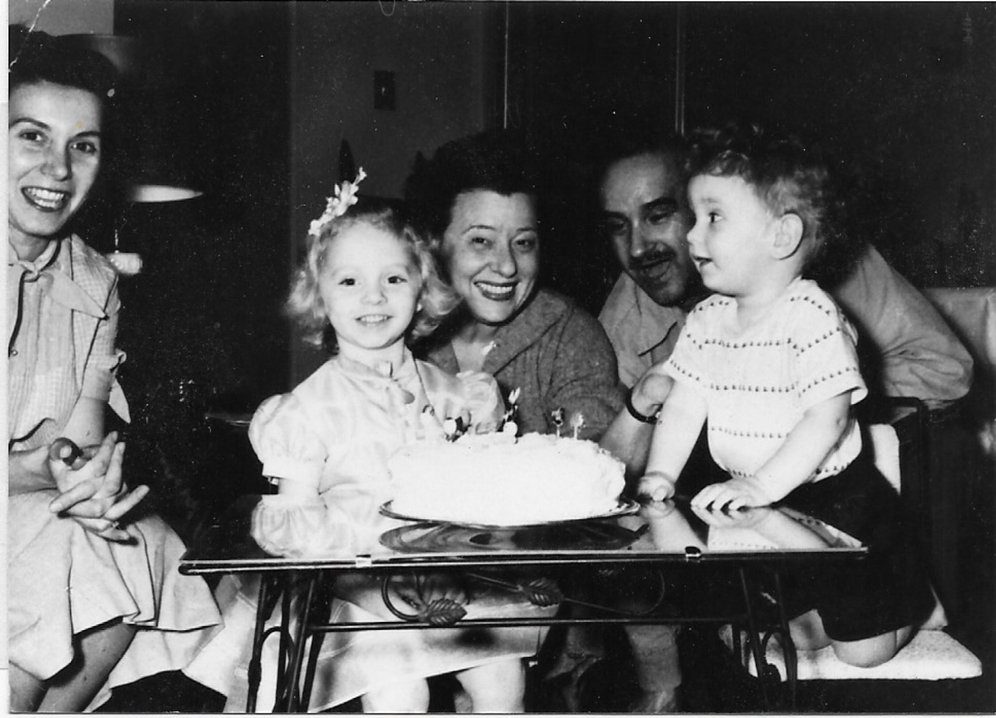 Leslie Martell Davies-Hilliard photo gallery image 1 of 3
