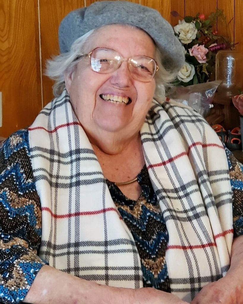 Edna Akers