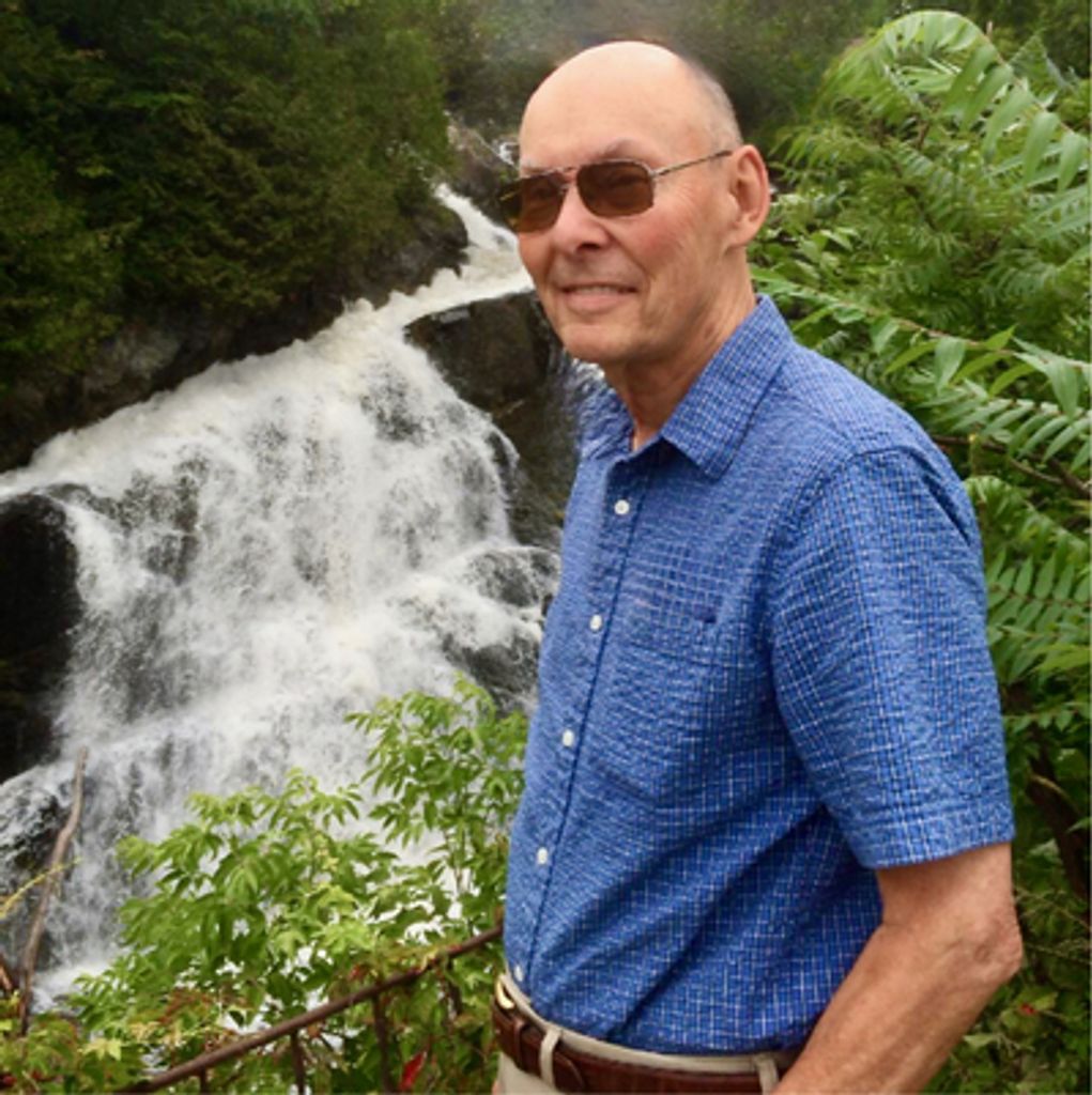 Robert James Brock Profile Photo