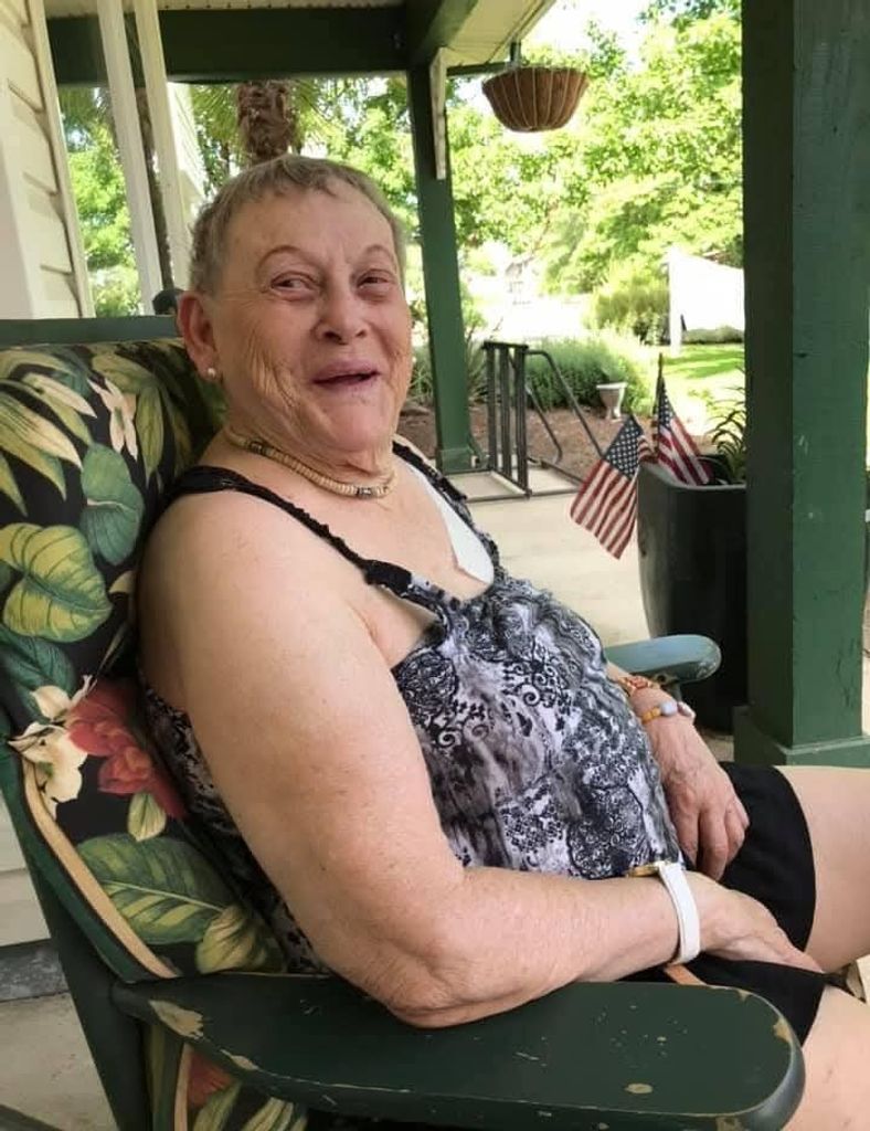 Sharon Kemp Profile Photo