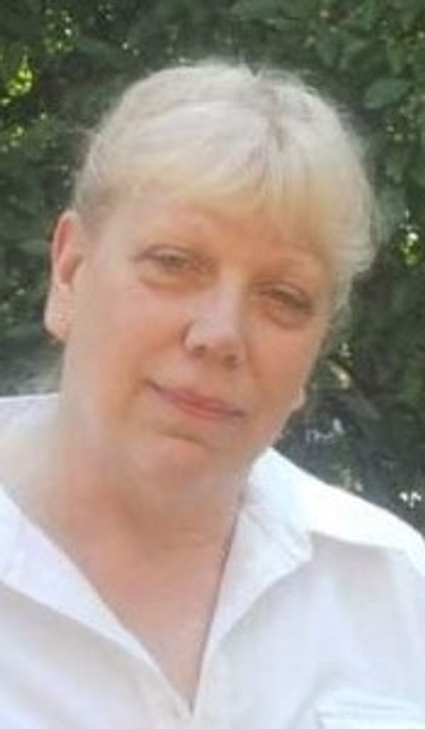 Lillian E.    "Suzie" Mcneil Profile Photo