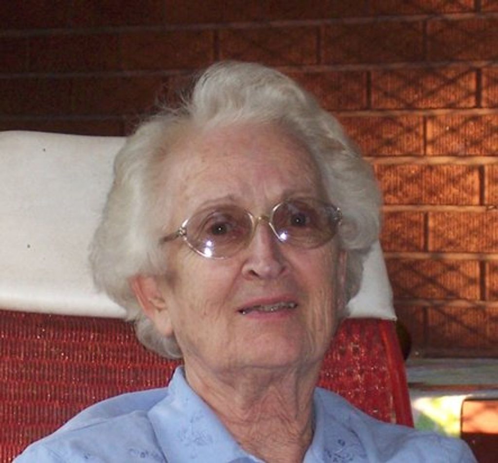 Roberta Binnall