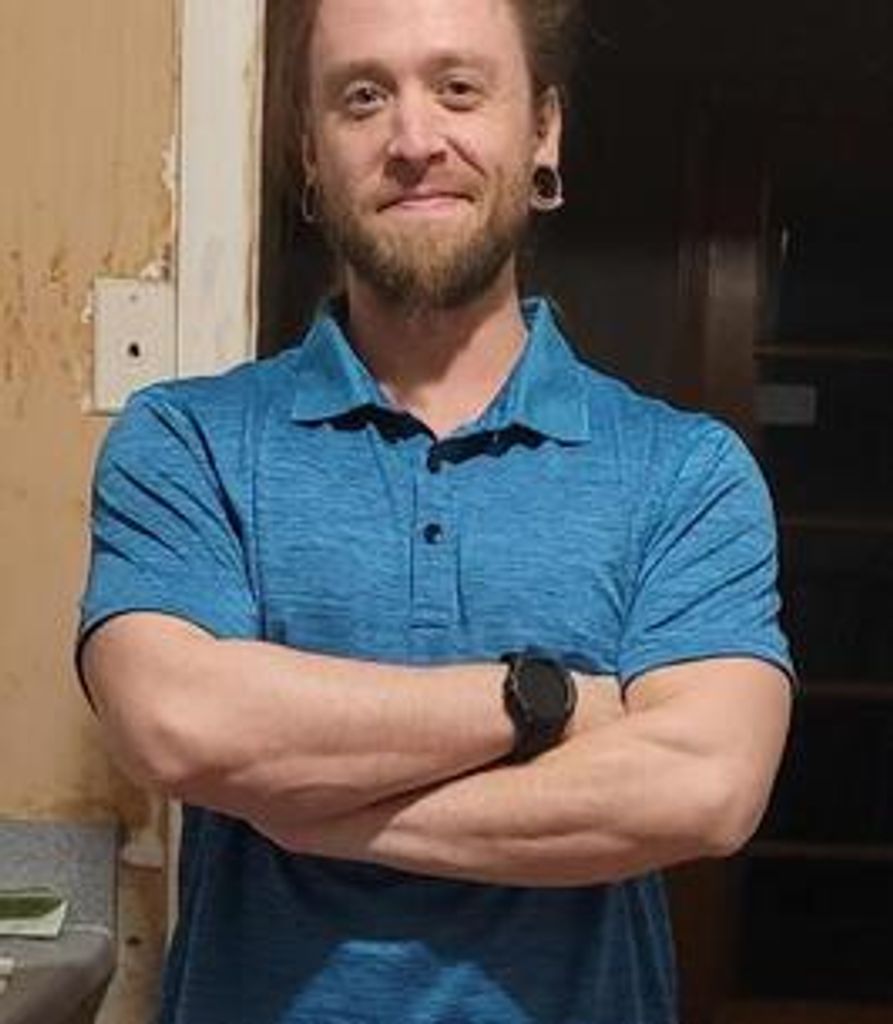 Lucas Miles Profile Photo