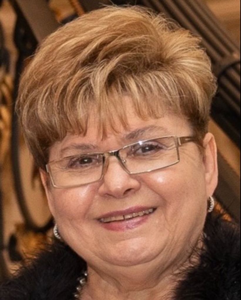 Zoya Tyborovskaya Profile Photo