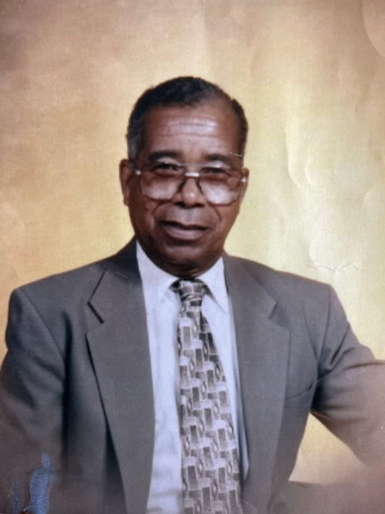 Horace Gentle Profile Photo