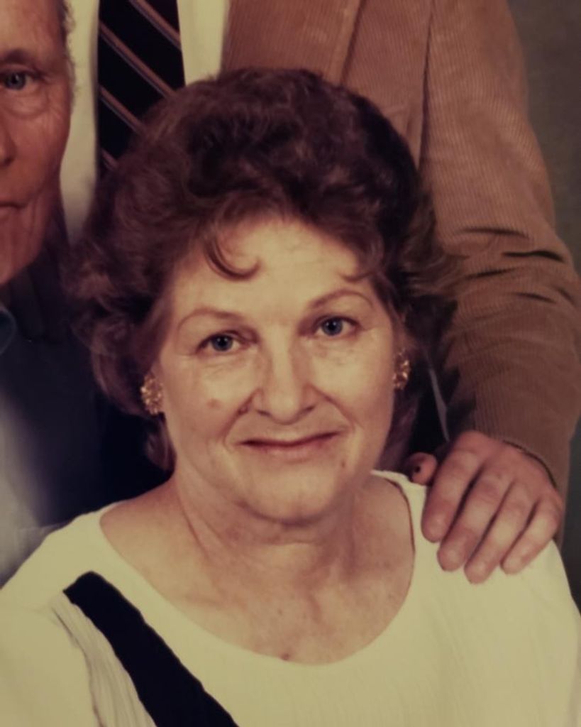 Catherine Flodie (Davis) Short Profile Photo