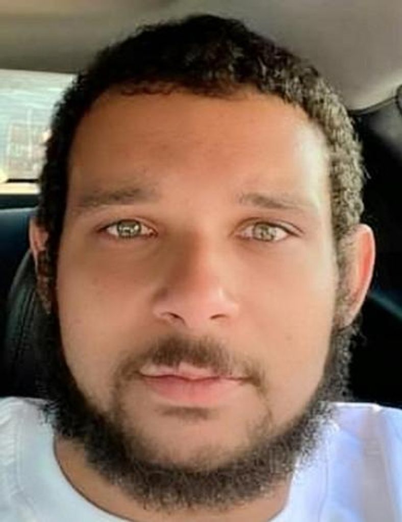 Mitchell Cameron Dill Profile Photo