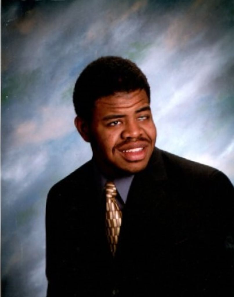 Kyle Vincent Young Profile Photo