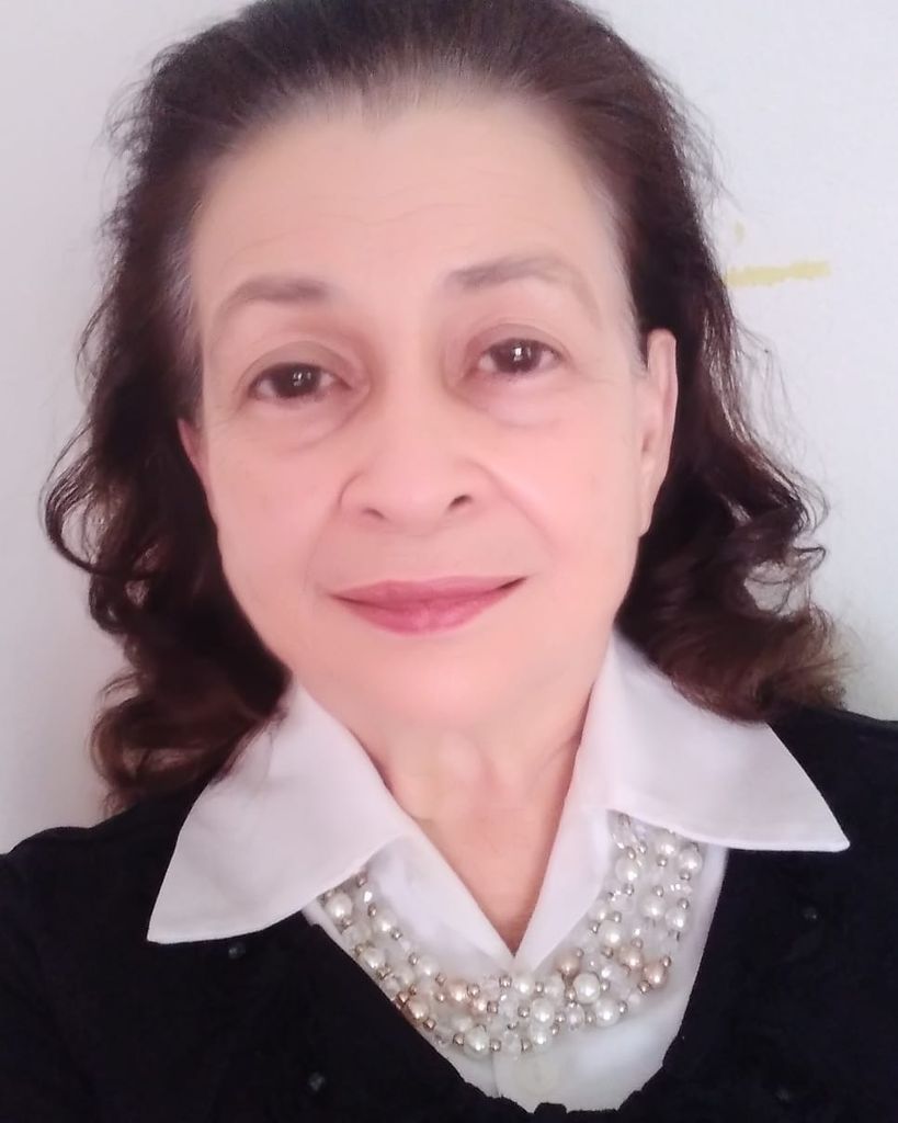 Luz "Lucy" Maria Medina