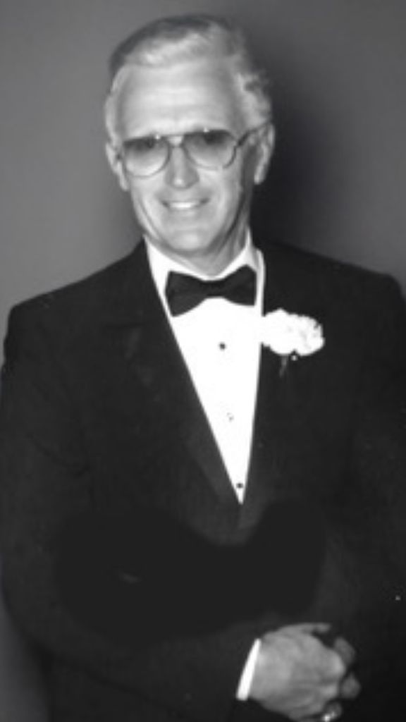 Linwood Carville Profile Photo