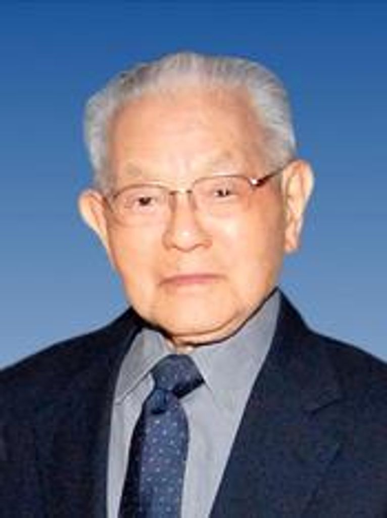 Toshinobu James Yoshimura